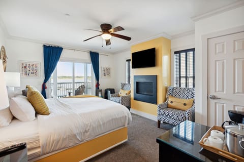 64W9thSt-KeenEyeMarketing-046201