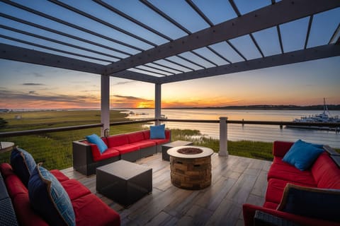 64W9thSt-KeenEyeMarketing-095201