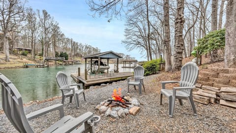 Gather around the fire pit for cozy evenings and warm conversations under the stars.