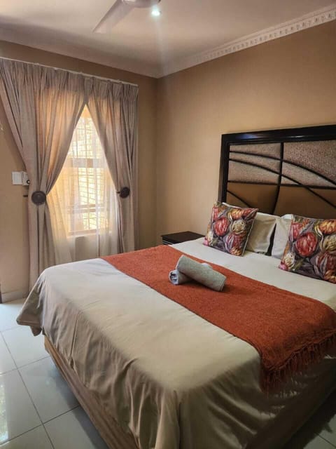 Standard Double Room, 1 Queen Bed, Non Smoking | Hypo-allergenic bedding, desk, laptop workspace