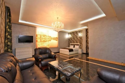 Exclusive Suite | Premium bedding, Tempur-Pedic beds, minibar, individually decorated