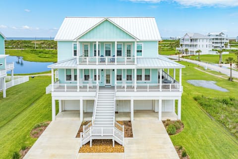 Gulf Shore Getaway