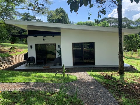 Casa Colibri, Front House

