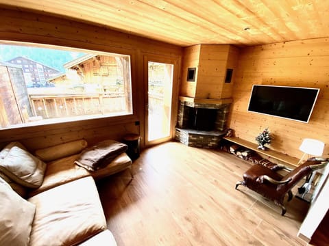 Chalet Neuf, Morgins (1205)