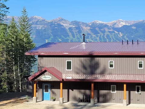 Stay Golden - Monashee House