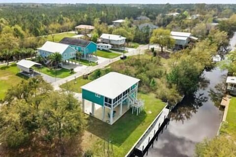 160ebfd1 72af 4788 a999 7860025438d1