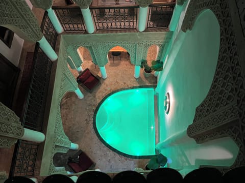 Private pool