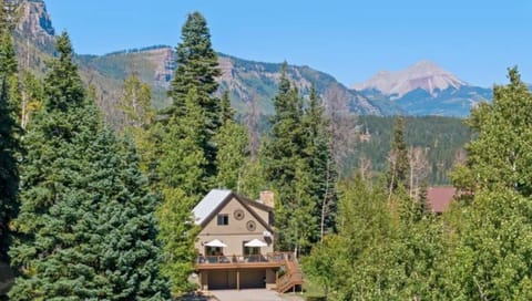 Our cabin nestled away in beautiful mountains 