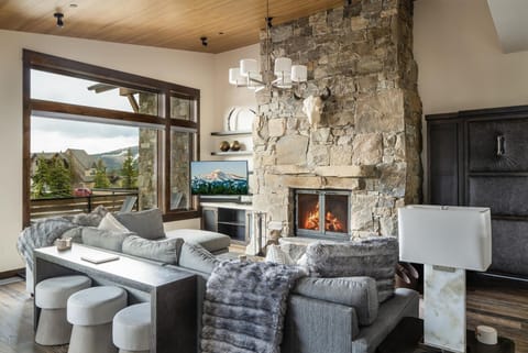 Home Decor, Fireplace, Indoors, Furniture, Living Room