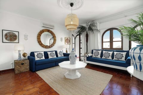 Livin Room with small balcony 