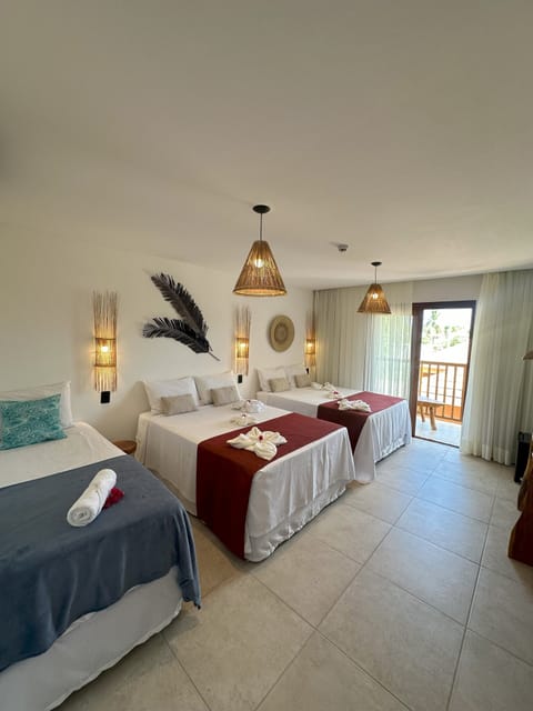 Suite Master quintupla | Pillowtop beds, minibar, individually decorated, individually furnished