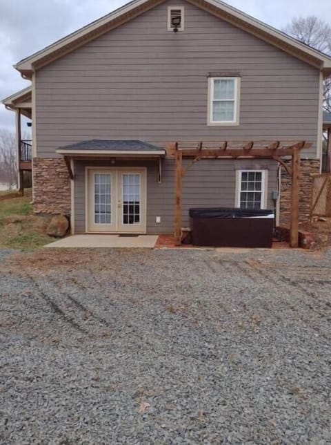 Welcome to Bear Mountain Farm 2.0