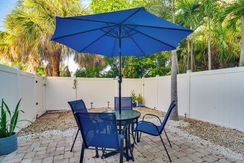 Private Patio | Dining Set | Ground-Floor Unit