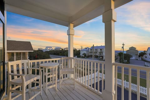 Inlet Getaway - Rosemary Beach - Balcony