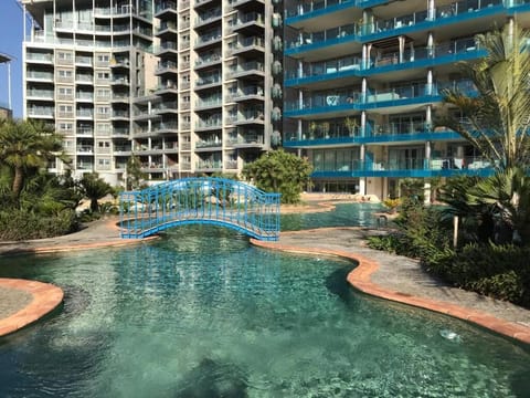Pools that are granted access with the apartment 