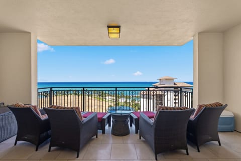 Morning coffee on the lanai with the ocean filling the view from this height.