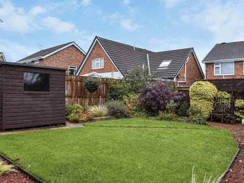 Garden | Pine Hill Lodge, Guisborough