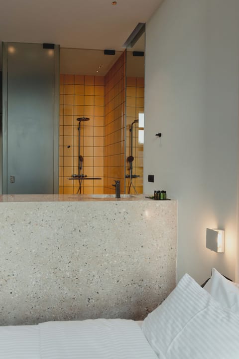 Superior Double Room | In-room safe, individually furnished, soundproofing, iron/ironing board