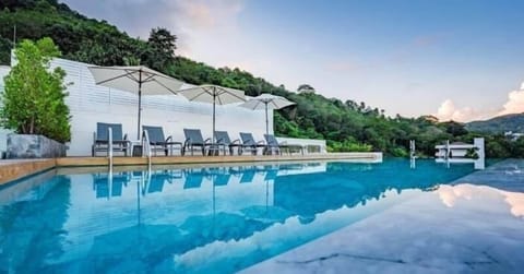 Outdoor pool, pool umbrellas