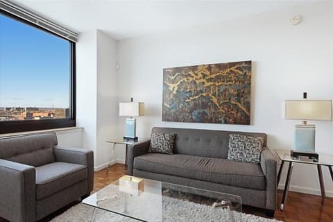 Jersey City 1 Bedroom Living Room