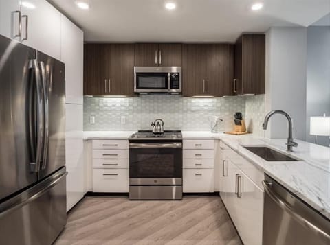 Bethesda 2 Bedroom Kitchen
