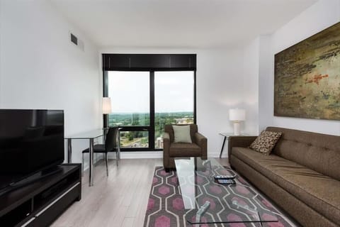 Herndon/Reston Reston 1 Bedroom Living Room