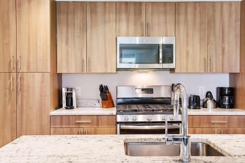 South Arlington Arlington 2 Bedroom Kitchen