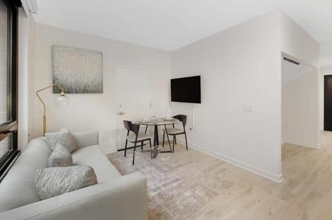 Noma Washington 1 Bedroom Living Room