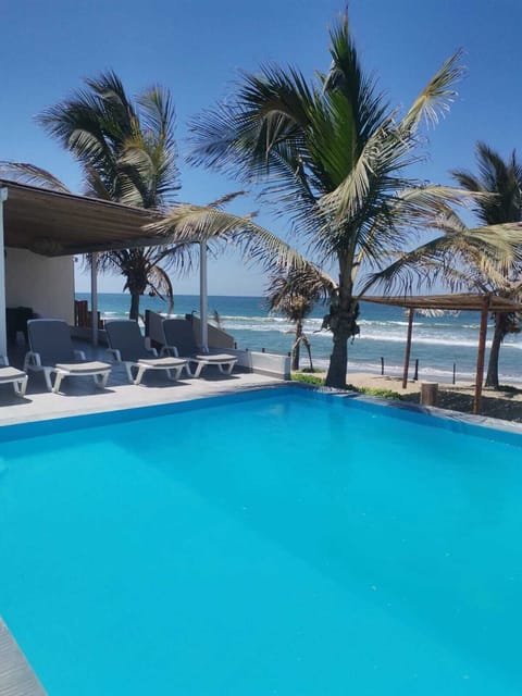 Family House, 4 Bedrooms, Pool Access, Ocean View | Terrace/patio