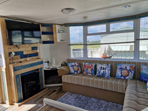Cabin | Interior