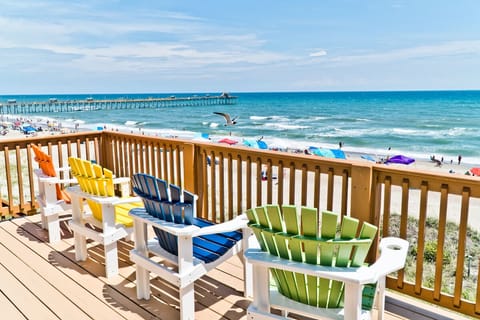 Deck off Living