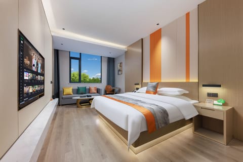 Egyptian cotton sheets, premium bedding, down comforters, free minibar