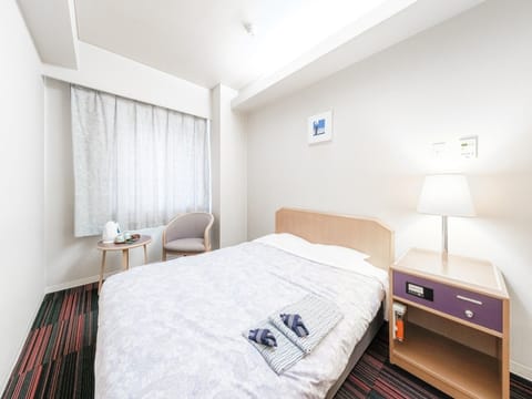 Non-smoking double room