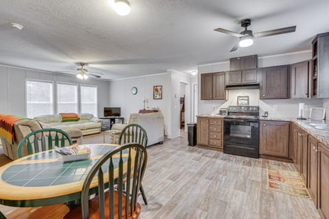 Kitchen | Coffee Pot