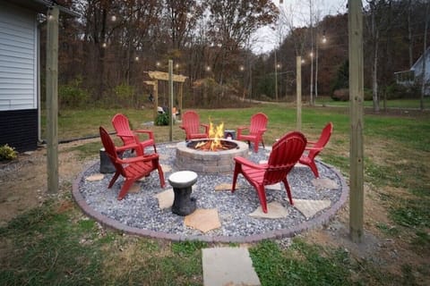 Wood burning fire pit - bring the wood.  No burning during dry days
