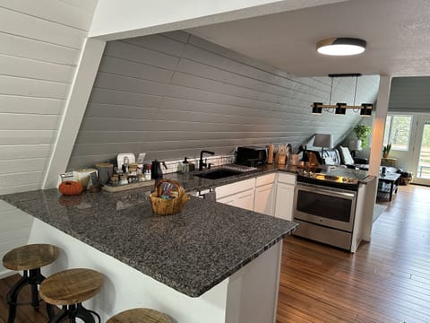 "We cooked most of the meals at the chalet and could not ask for anything better." - Tatiana