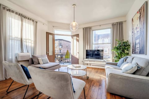 A great place to spend some downtime at home, enjoy the comfy sofa and the TV.