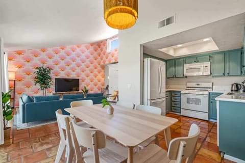 Fully-equipped kitchen ready for your culinary creations.