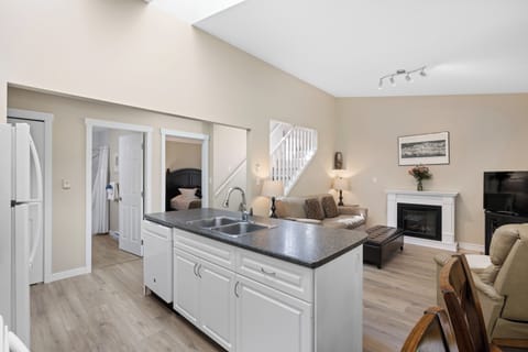 Unit 57-3 Bedrooms | Living area | TV, fireplace, DVD player