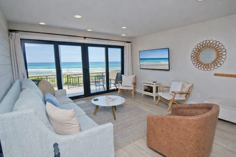 Welcome to Beachwalk 116!