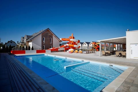 Holiday Home Swimming Pool