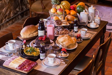 Free daily full breakfast