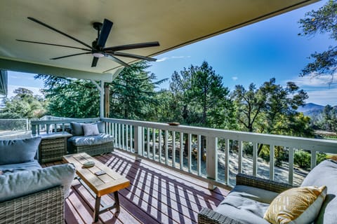 Ahwahnee Vacation Rental | 2BR | 2BA | Step-Free Access | 1,300 Sq Ft