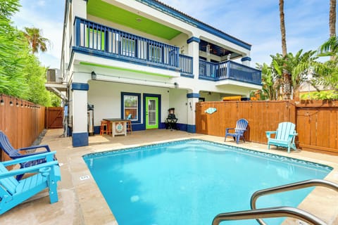 South Padre Island Vacation Rental | 3BR | 2.5BA | Small Step for Entry