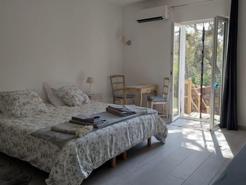 Comfort Double Room | Individually decorated, individually furnished, laptop workspace