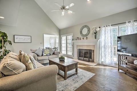 House (4 Bedrooms) | Interior