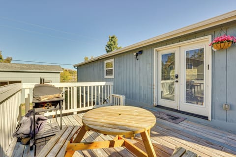 House (5 Bedrooms) | Interior