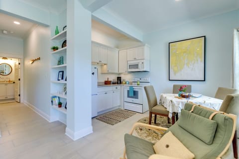 Apartment (1 Bedroom) | Interior