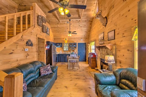 House (2 Bedrooms) | Interior