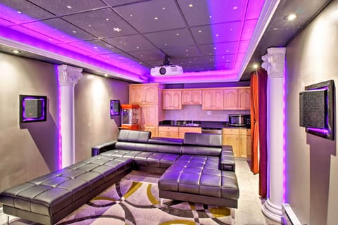 House (5 Bedrooms) | Interior